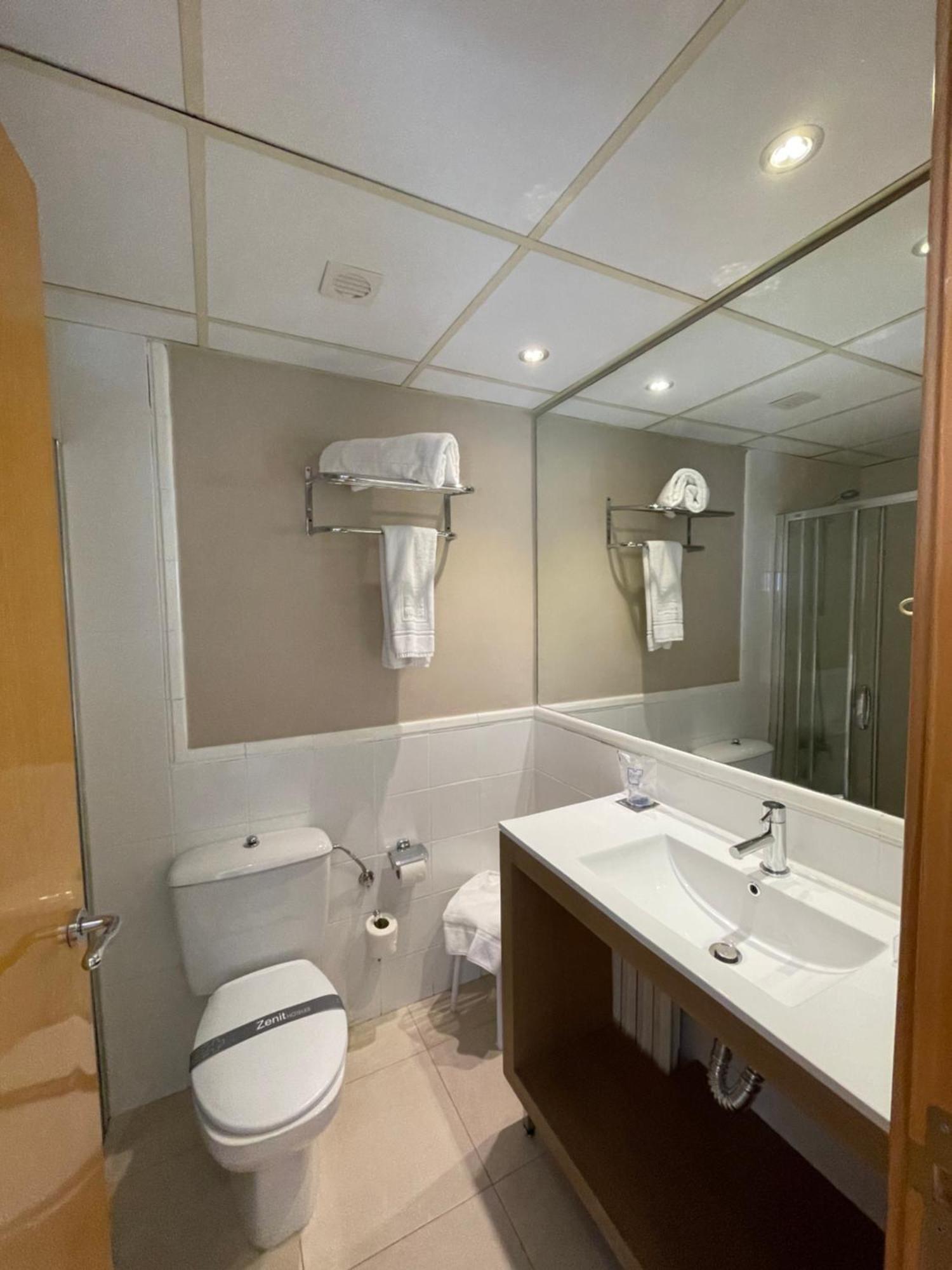 Nuevo Zenit Calahorra Hotell Exteriör bild