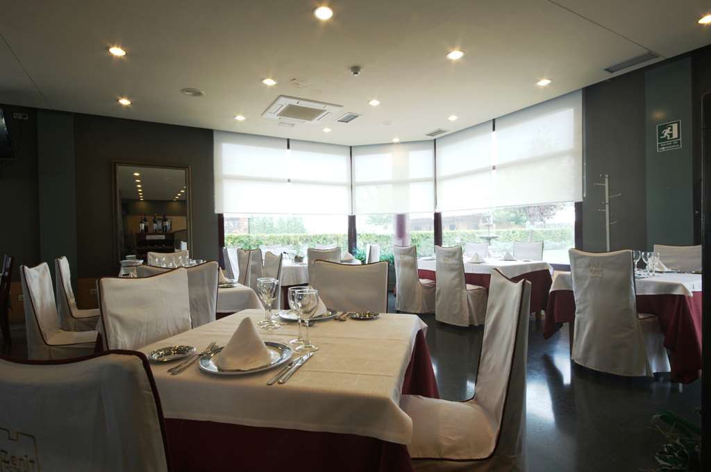 Nuevo Zenit Calahorra Hotell Restaurang bild