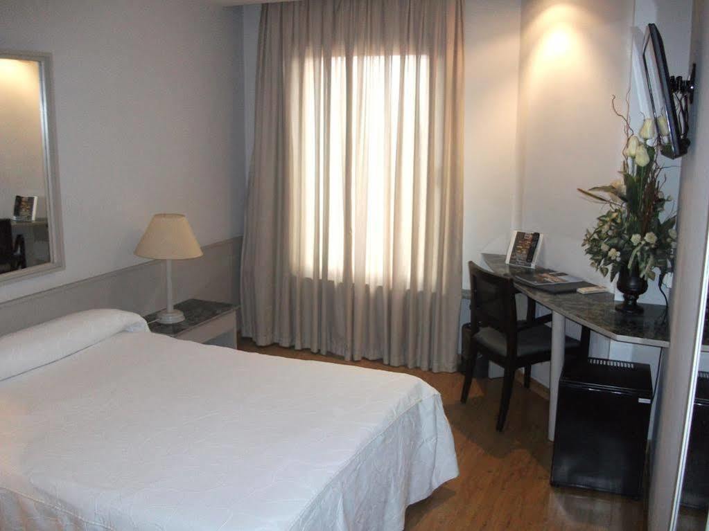 Nuevo Zenit Calahorra Hotell Exteriör bild